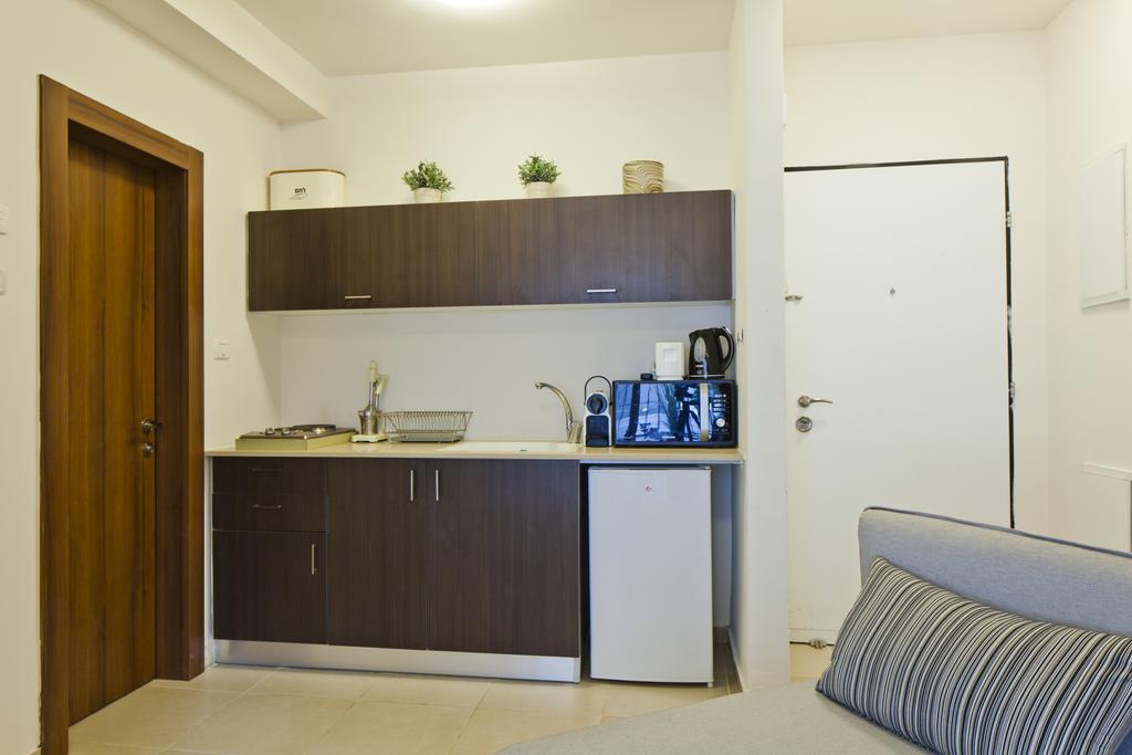 Tlv Suites By The Sea - 2 Rooms تل أبيب المظهر الخارجي الصورة